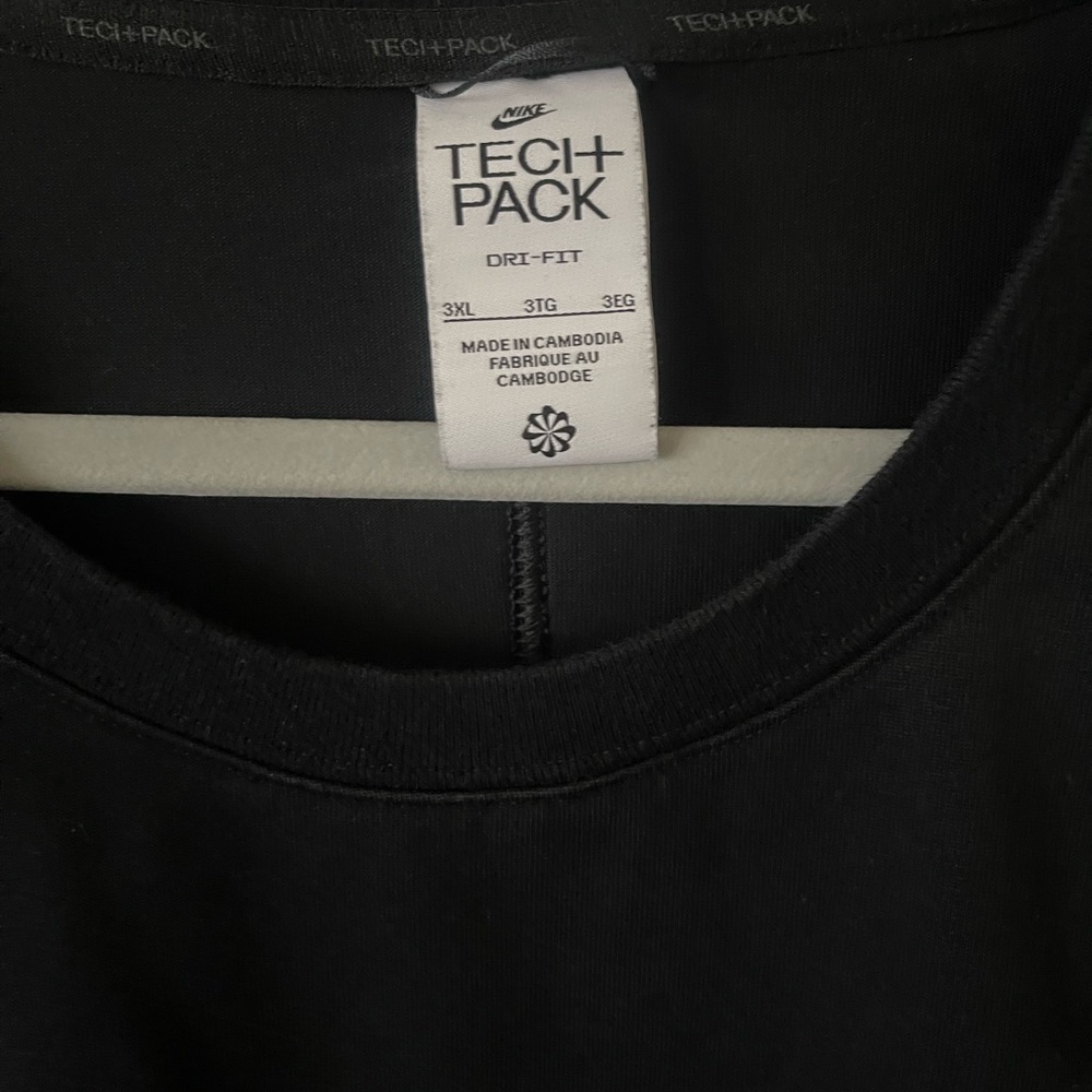 Tech Pack TShirt 3XL - Picture 6 of 12